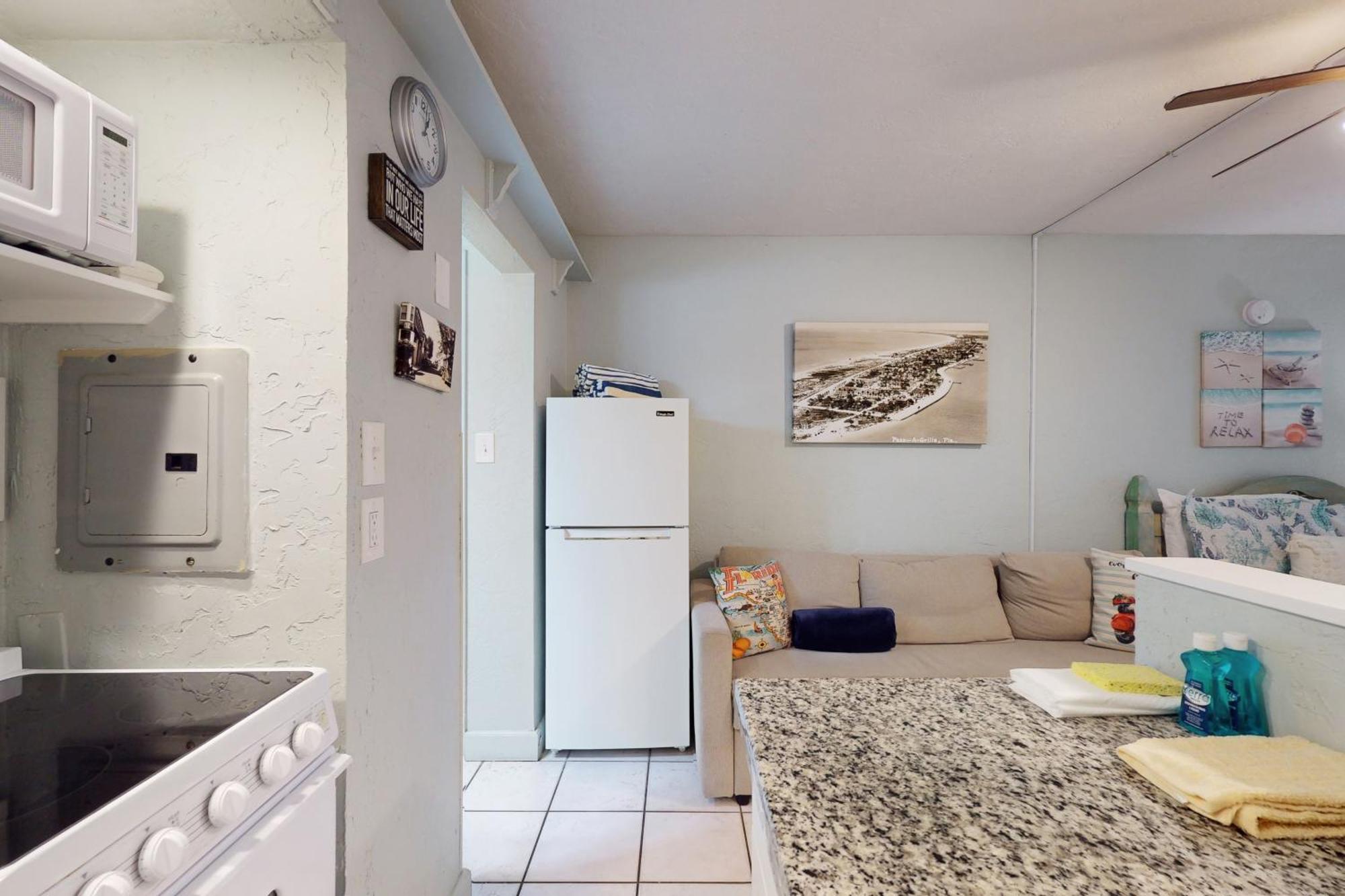 Pass-A-Grille Beach Retreat Unit 8 سانت بيتي بيتش المظهر الخارجي الصورة